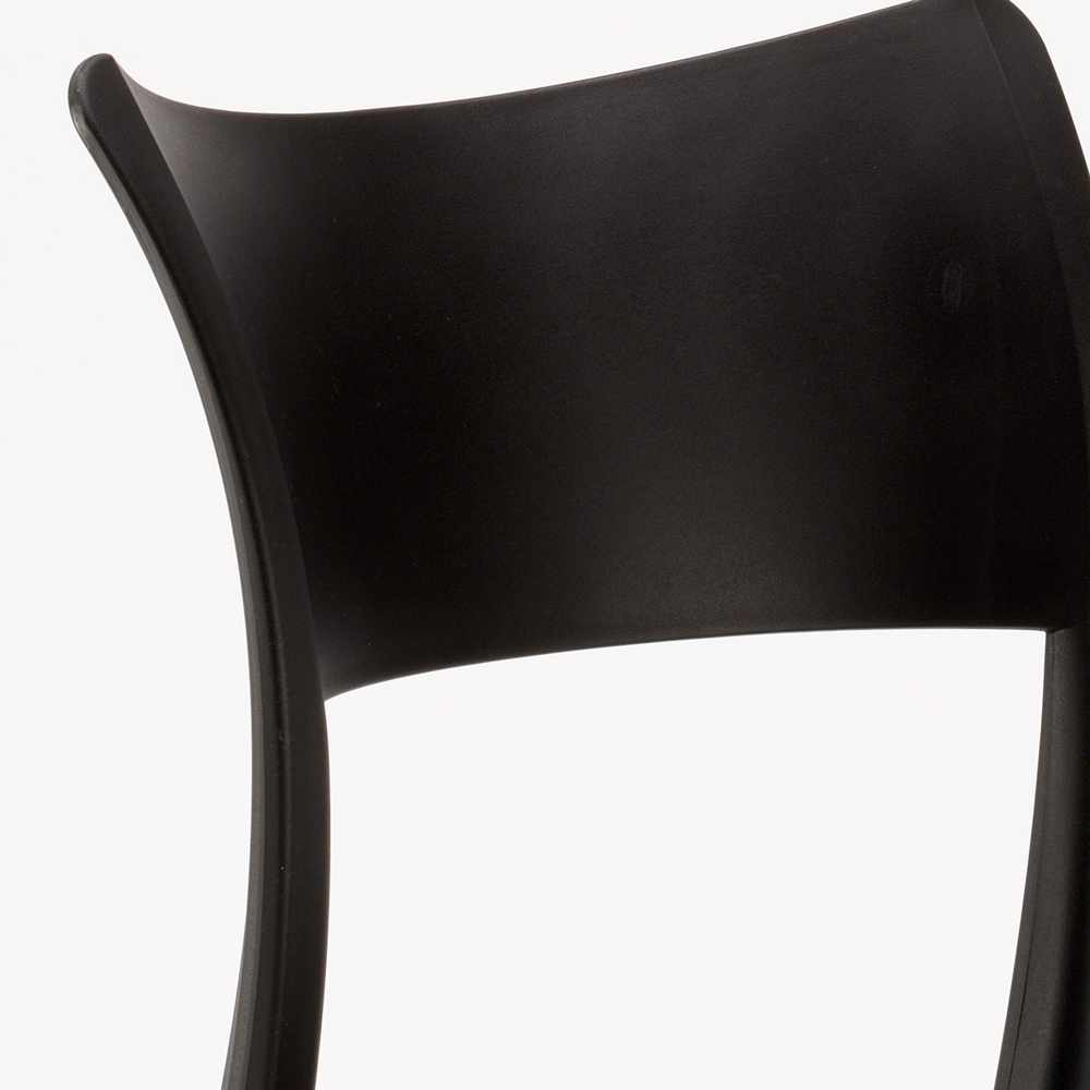 Chaise En Polypropylene Pour Salle A Manger Bar Restaurant Et