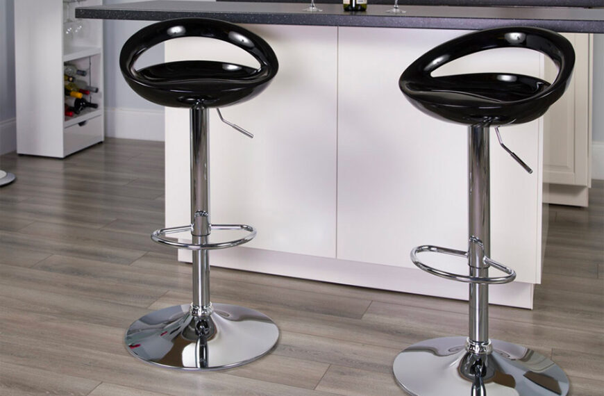 abbinare-gli-sgabelli-bar-allo-stile-del-locale-con-ProduceShop