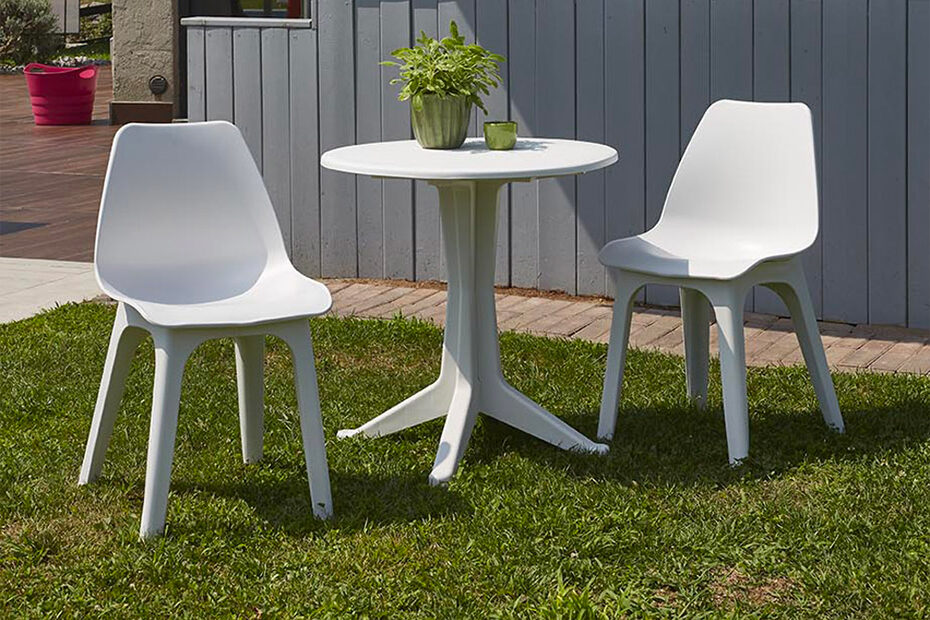 Chaises de jardin en plastique : commodité et design